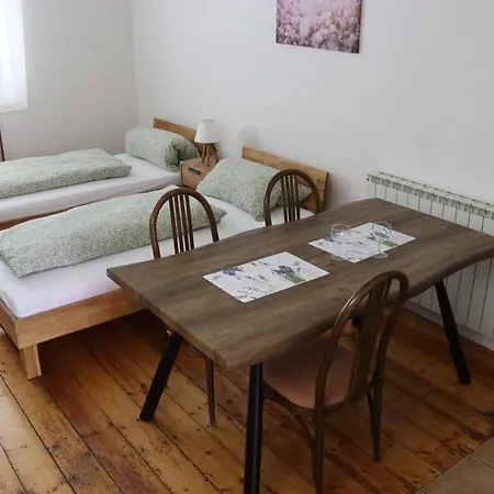 Appartement U Reky Nezarky