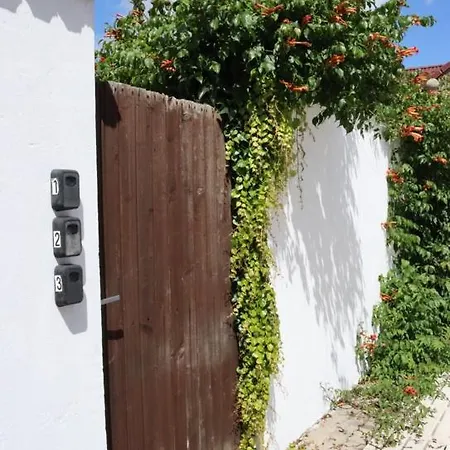 U Reky Nezarky Appartement Lásenice